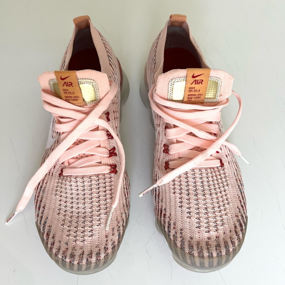 Women’s Nike vapormax shoes